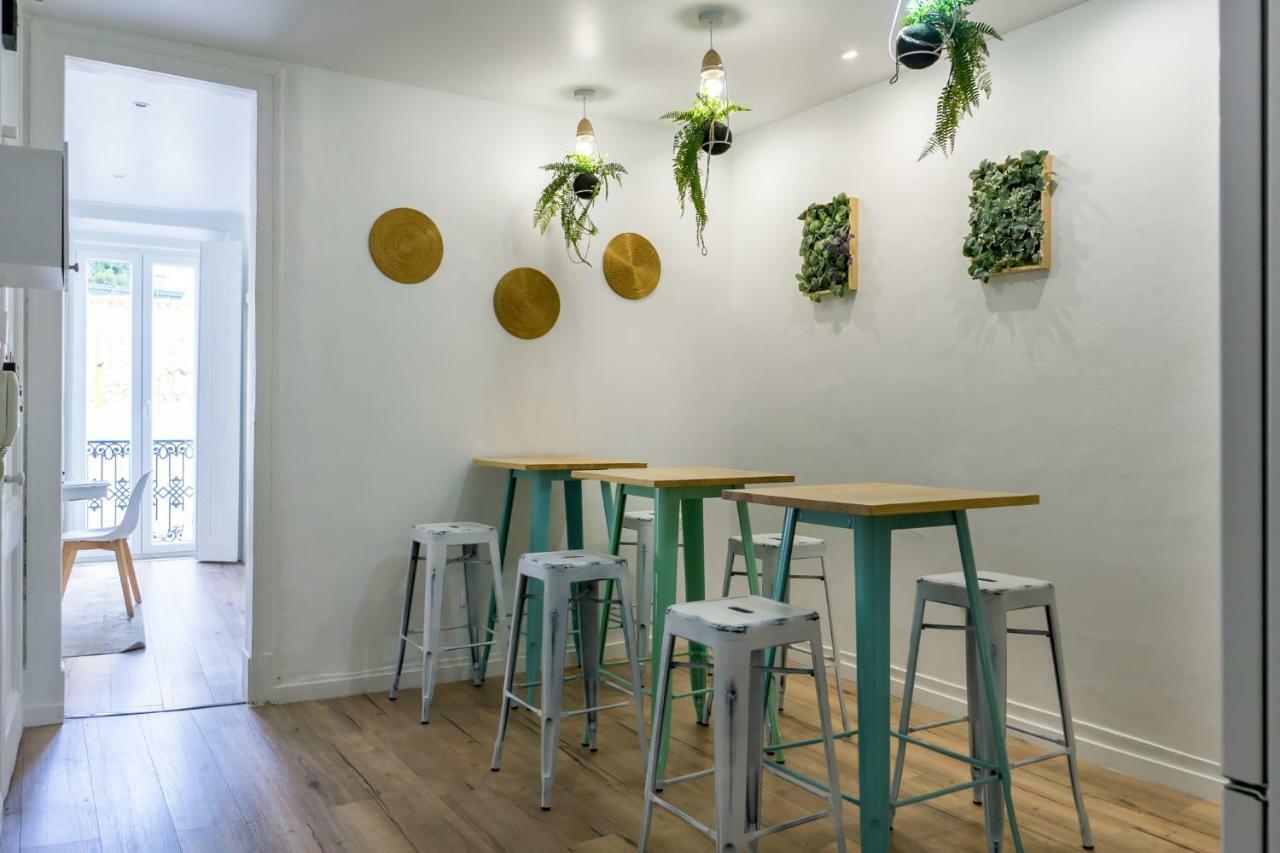 The Color Hostel リスボン エクステリア 写真